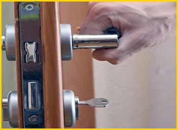 Metro Locksmith Services Conley, GA 404-592-1246 Metro Locksmith Services Conley, GA 404-592-1246 - 7-lock-installation
